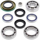 REAR DIFFERENTIAL BEARING AND SEAL KIT